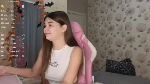 _cute_ice online show from October 24, 2025, 6:43 am