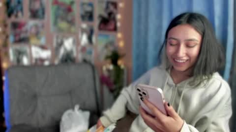 Snapshot of _darkkitty_ chatting on December 13, 2024, 4:33 am paula online show from December 13, 2024, 4:33 am