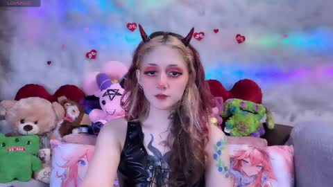 Snapshot of _devilbaby chatting on April 24, 2026, 6:32 pm Kate online show from April 24, 2026, 6:32 pm