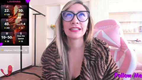 Snapshot of _devora_sloppy_77 chatting on May 12, 2026, 4:15 pm Devora online show from May 12, 2026, 4:15 pm