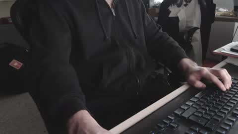 _dmc online show from January 17, 2025, 8:45 am