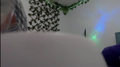 Dannia online show from January 27, 2025, 12:37 pm