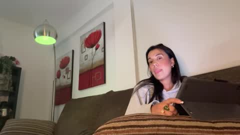 Snapshot of _elena_barra chatting on October 25, 2025, 2:56 pm  elena barra online show from October 25, 2025, 2:56 pm