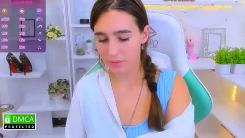 Lizzy  online show from September 12, 2025, 9:04 pm