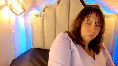 Snapshot of _emily_rosee_ chatting on October 9, 2025, 11:08 am Emily online show from October 9, 2025, 11:08 am