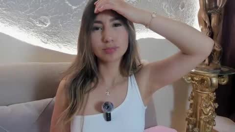 Snapshot of _emmawalka chatting on November 2, 2025, 8:00 pm _emmawalka online show from November 2, 2025, 8:00 pm