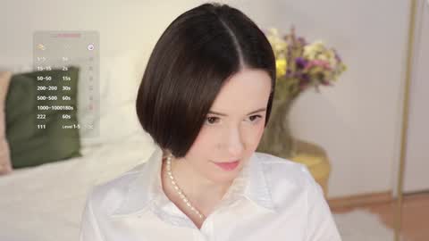 Snapshot of _female_essence_ chatting on December 20, 2024, 8:55 pm Essie online show from December 20, 2024, 8:55 pm