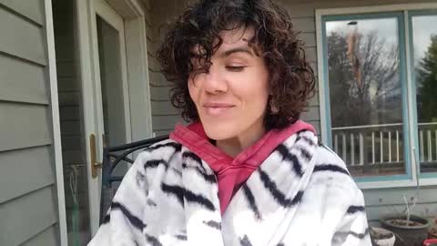 Frankie Rivers allmylinks  online show from March 2, 2025, 6:51 pm