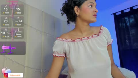Snapshot of _frida_1 chatting on January 8, 2025, 12:58 pm Frida online show from January 8, 2025, 12:58 pm