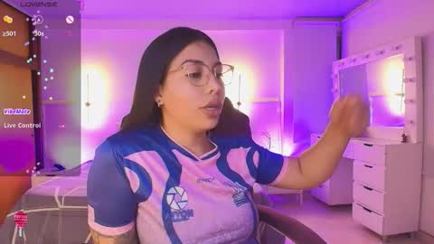  Juliana   Gaby   Kloe online show from February 4, 2026, 6:52 am