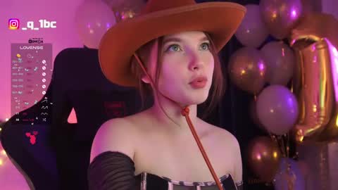 gardenofeden online show from December 2, 2024, 5:04 pm