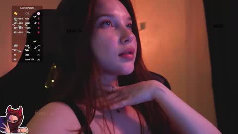 gardenofeden online show from October 7, 2025, 8:39 pm