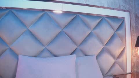 _giggy online show from April 8, 2026, 11:43 am