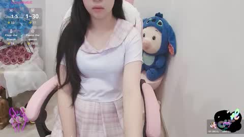 Anna online show from October 10, 2025, 1:43 pm