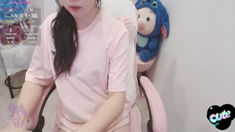 Anna online show from October 13, 2025, 2:17 pm