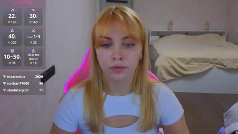 Snapshot of _gravity chatting on March 7, 2025, 6:00 pm _gravity online show from March 7, 2025, 6:00 pm