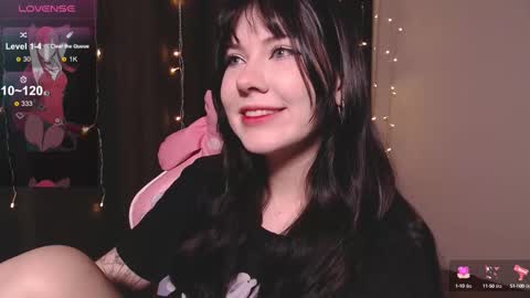 Tori online show from March 1, 2025, 12:23 pm