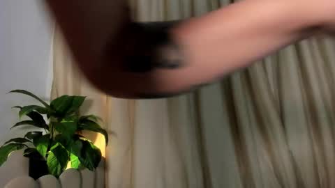 Hanna johnson online show from September 14, 2025, 8:52 pm