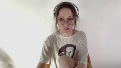 Hannaolotl online show from February 20, 2026, 1:44 pm