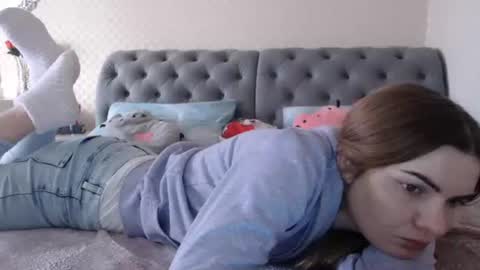 Snapshot of _hidden_frommymoom_ chatting on January 12, 2025, 12:55 pm Criss4u online show from January 12, 2025, 12:55 pm