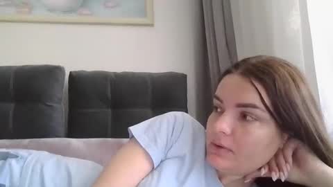 Criss4u online show from May 14, 2026, 7:37 am