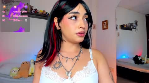 Jenn  online show from January 31, 2025, 12:17 am