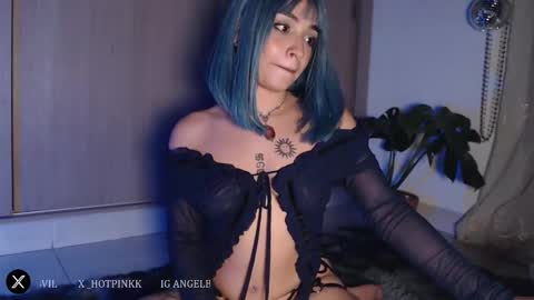 Snapshot of _hotpink chatting on February 7, 2026, 6:17 am Jenn online show from February 7, 2026, 6:17 am