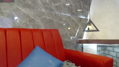 Isa online show from January 17, 2025, 5:30 pm