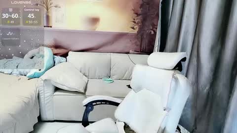 UU online show from September 9, 2025, 11:32 am