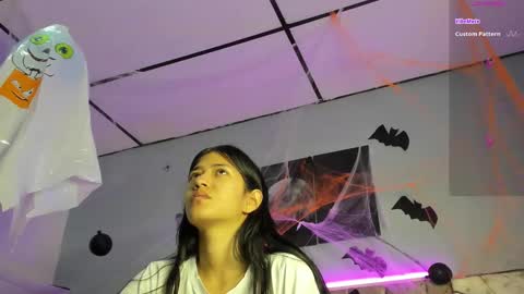 Jasmine online show from October 31, 2025, 12:06 pm