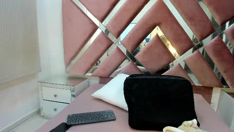 Snapshot of _jasmine_blush chatting on July 15, 2026, 1:27 pm Jasmine online show from July 15, 2026, 1:27 pm