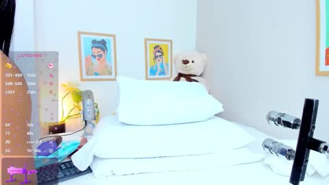 Snapshot of _jasminnee_ chatting on March 1, 2026, 1:24 pm _jasminnee_ online show from March 1, 2026, 1:24 pm