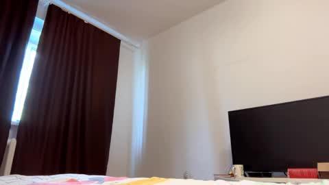 Elsa online show from May 1, 2026, 9:03 am