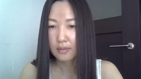 _jennyblue_ online show from November 14, 2025, 8:13 am