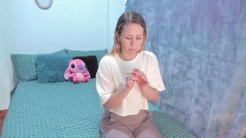 Snapshot of _jennyxoxo_ chatting on March 7, 2025, 10:10 pm JENNY online show from March 7, 2025, 10:10 pm