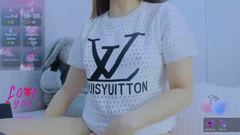 Snapshot of _joly_ chatting on April 12, 2026, 2:16 am Joly online show from April 12, 2026, 2:16 am