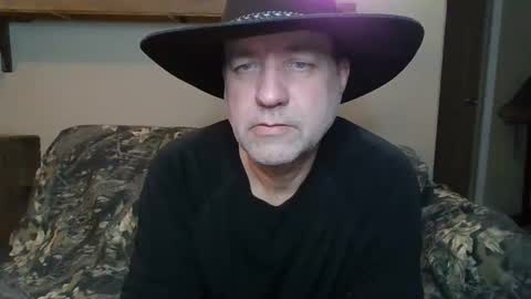 Snapshot of _justacowboy chatting on January 14, 2025, 2:40 am Wyatt online show from January 14, 2025, 2:40 am