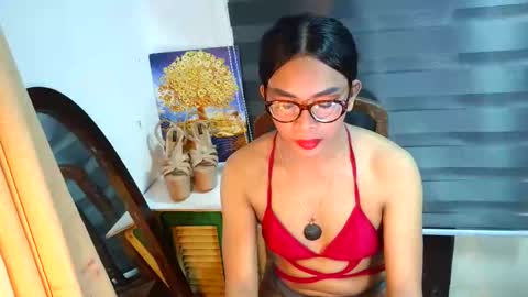 _karie_ online show from April 16, 2026, 6:36 am
