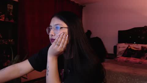 Snapshot of _kat_sweet chatting on January 11, 2025, 6:03 am Cata online show from January 11, 2025, 6:03 am