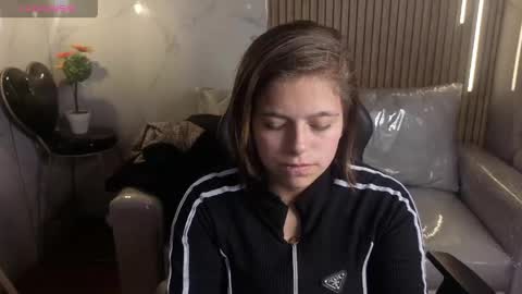 _kitten_1 online show from June 2, 2026, 11:51 pm