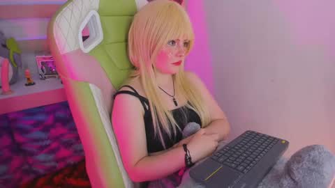 kitty online show from February 1, 2025, 9:29 pm