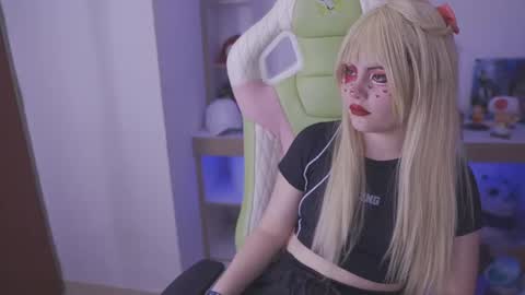 kitty online show from February 14, 2025, 9:53 pm