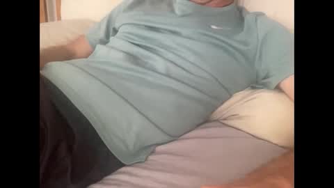 Kiwi online show from April 20, 2026, 11:39 pm