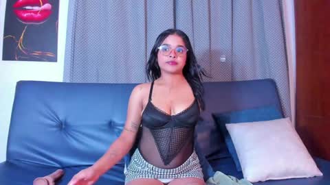  koriinn  online show from February 3, 2025, 9:07 pm