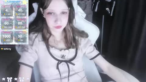  kuro  online show from December 4, 2025, 7:17 am