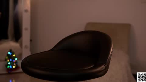 Not on OF Some stuff for sale  online show from December 17, 2024, 3:50 am