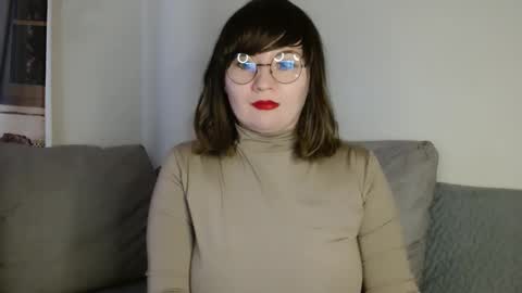 Snapshot of _lalilu_ chatting on January 5, 2025, 5:51 am _lalilu_ online show from January 5, 2025, 5:51 am