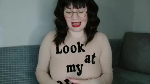 Snapshot of _lalilu_ chatting on January 10, 2025, 4:09 pm _lalilu_ online show from January 10, 2025, 4:09 pm