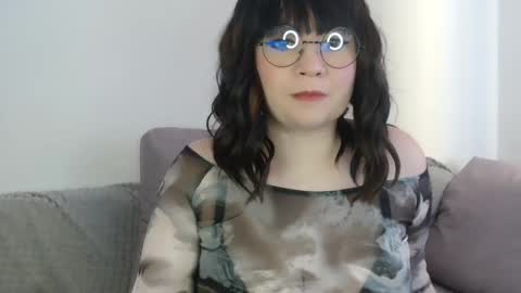 Snapshot of _lalilu_ chatting on February 25, 2025, 10:04 am _lalilu_ online show from February 25, 2025, 10:04 am