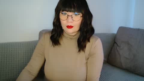 Snapshot of _lalilu_ chatting on September 28, 2025, 2:44 pm _lalilu_ online show from September 28, 2025, 2:44 pm